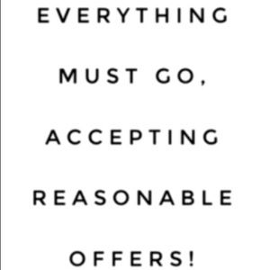 Donating items soon! 👀 Make an offer!💕